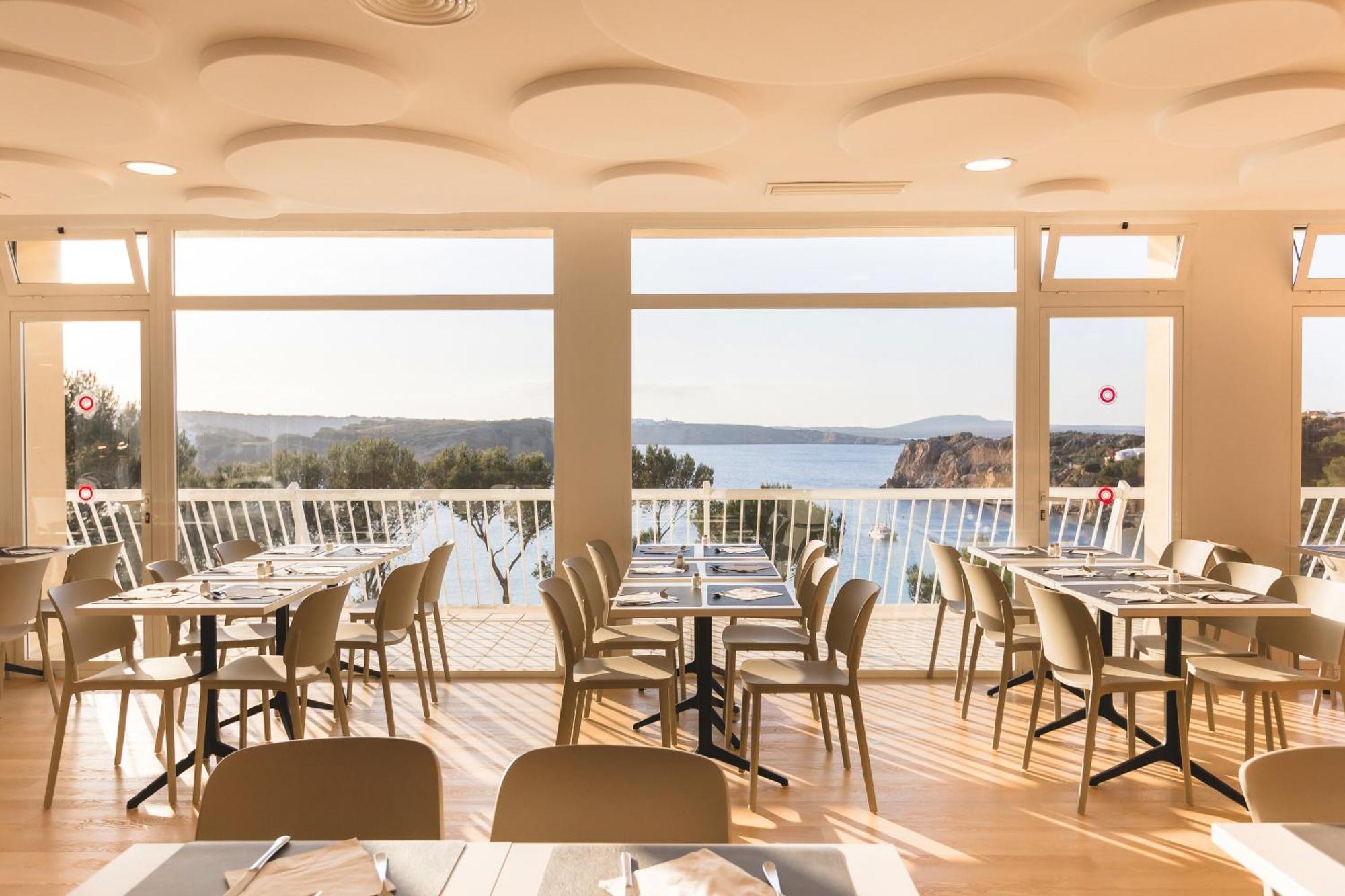 Club Hotel Aguamarina Arenal d'en Castell Exterior photo